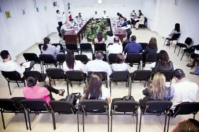 Pide IEQ reconsiderar su presupuesto