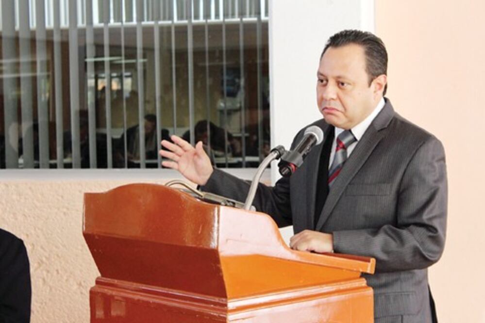 Piden dejar “dimes y diretes”