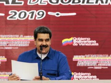 "Yo fui al futuro y volví. Todo sale bien", Nicolás Maduro