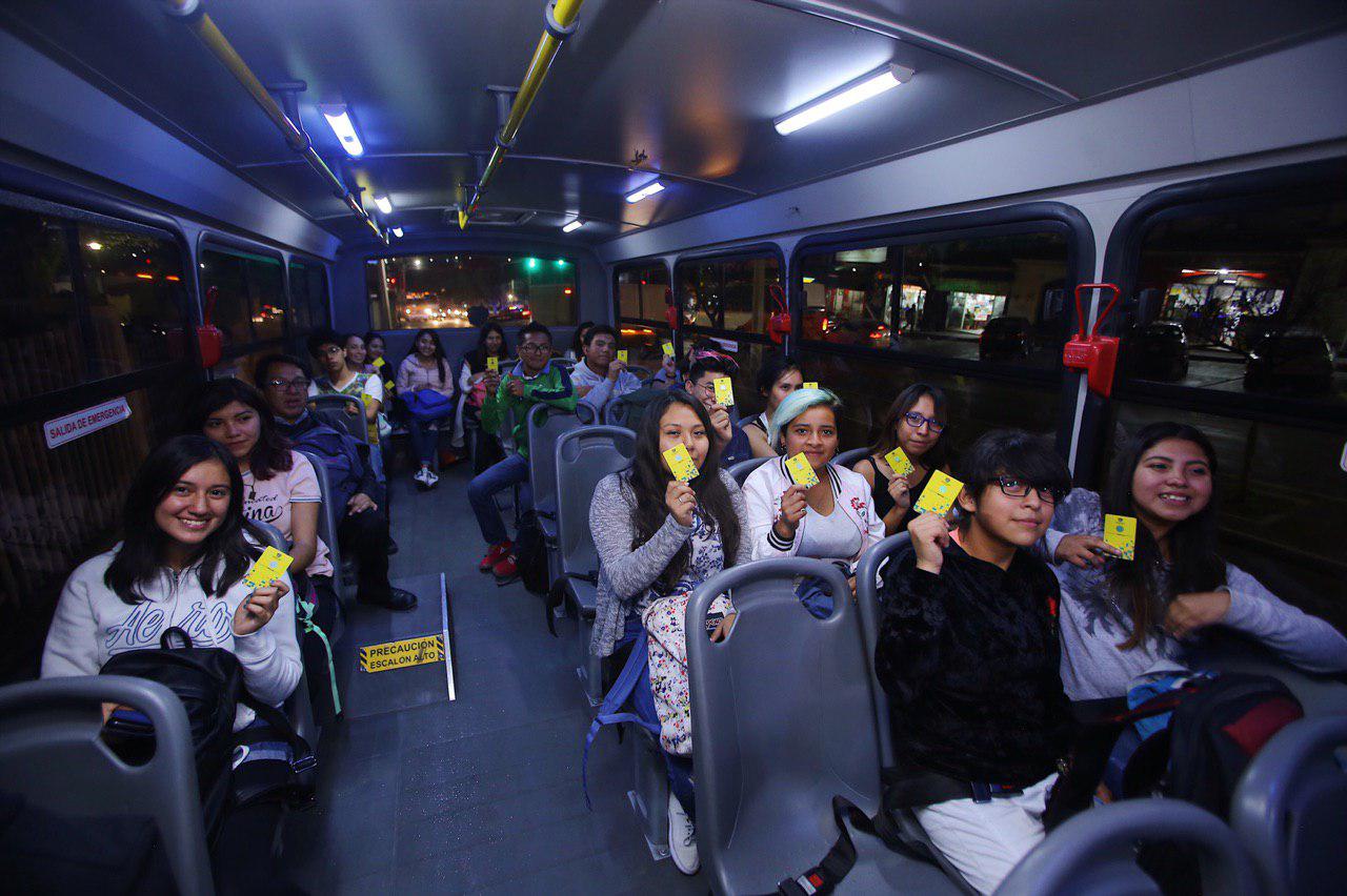 Estudiantes de la escuela de Bachilleres de la UAQ ya cuentan con el transporte escolar gratuito