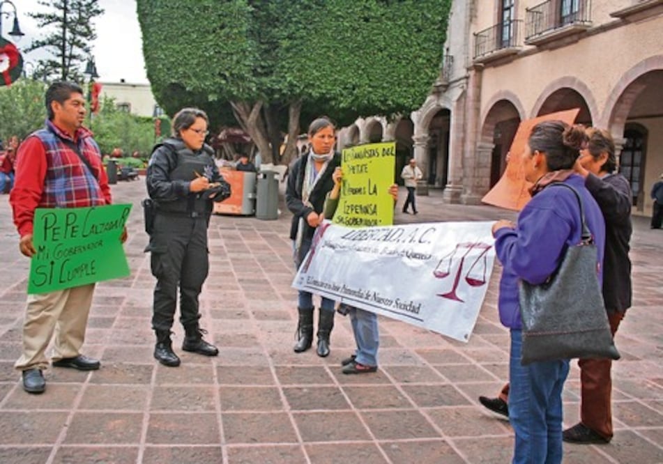 Incumplen programa con comerciantes