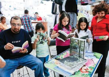 Capacitan a Padres de Familia