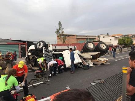 Cierran carretera libre a Celaya 