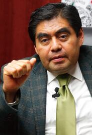 Busca Barbosa ‘abrir’ Senado 