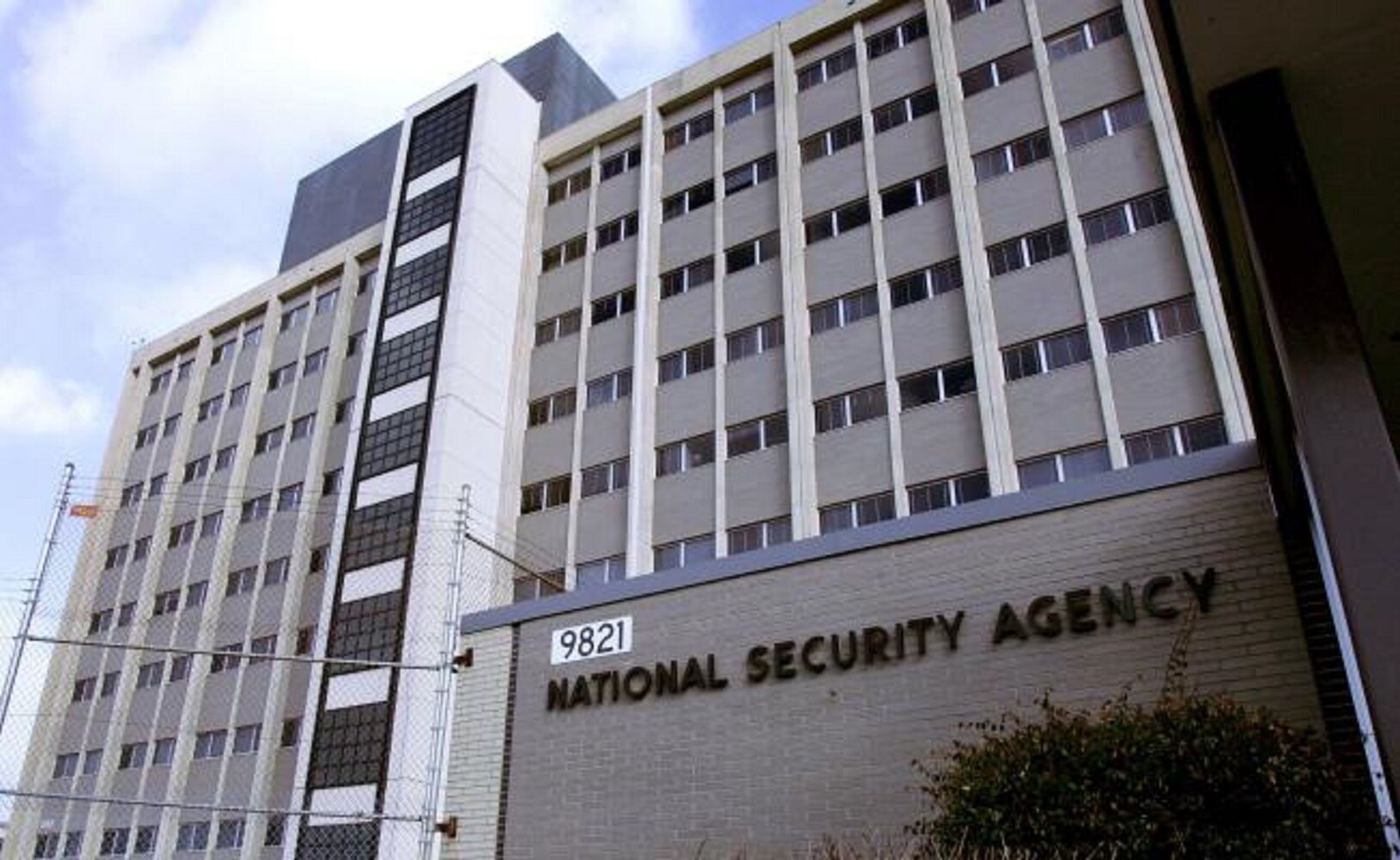 Reportan un tiroteo cerca de la Agencia de Seguridad Nacional de EU