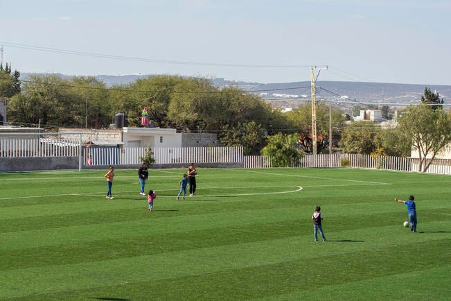 Entregan deportivo en Jesús María