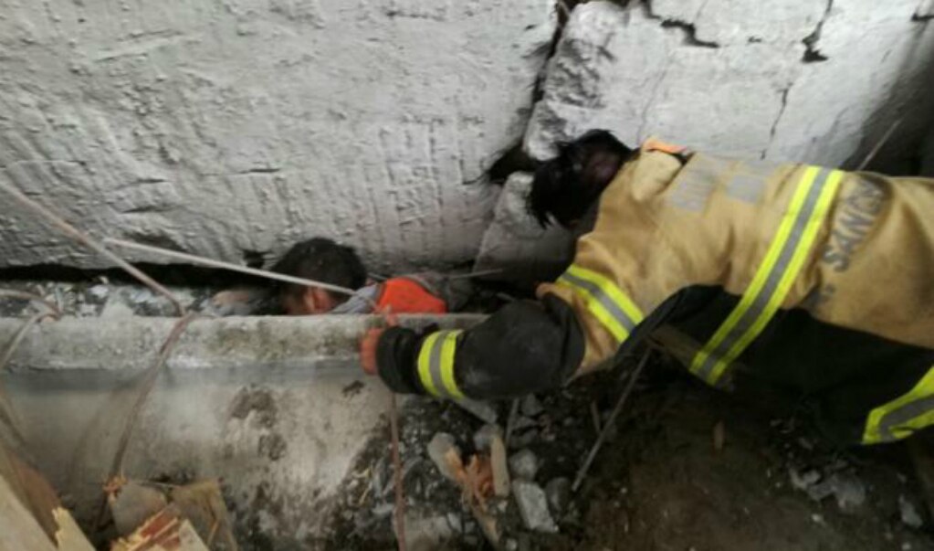 Reportan 6 muertos y 22 heridos por derrumbe en CDMX