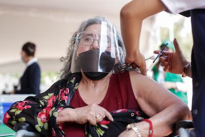 1 de cada 4 abuelitos se quedó sin recibir la vacuna contra el Covid