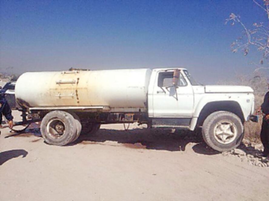 Roban diesel; los capturan