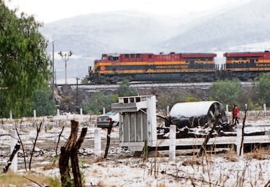 Suman 225 reportes por condiciones climáticas