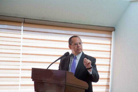 Abogados ofrecen apoyo para el DIF