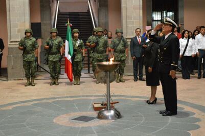 Piden mantener unidad y federalismo