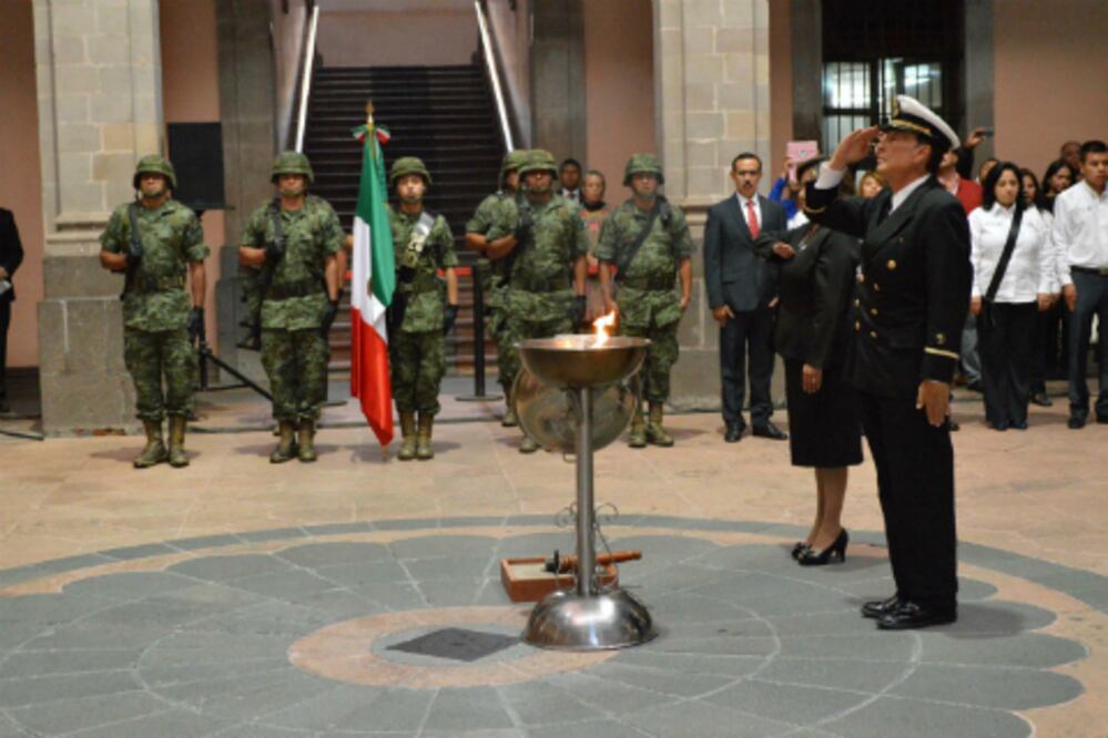 Piden mantener unidad y federalismo