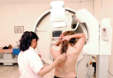 El cáncer de mama, a la baja