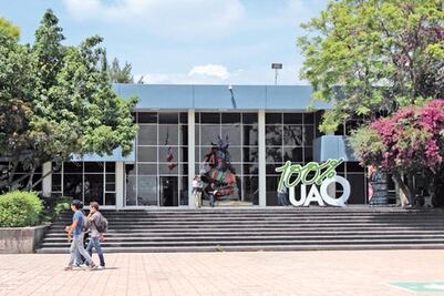 Avalan aumento en presupuesto de UAQ