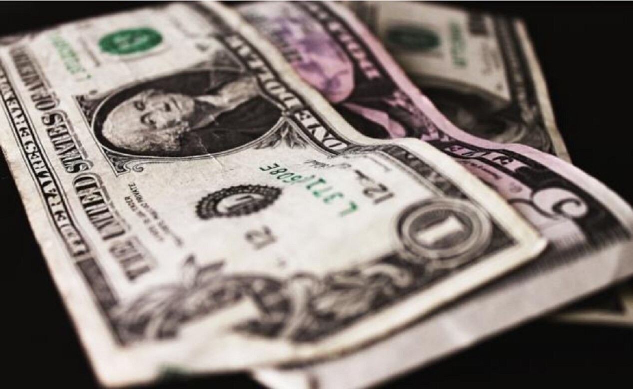 Dólar se cotiza en 20.35 pesos