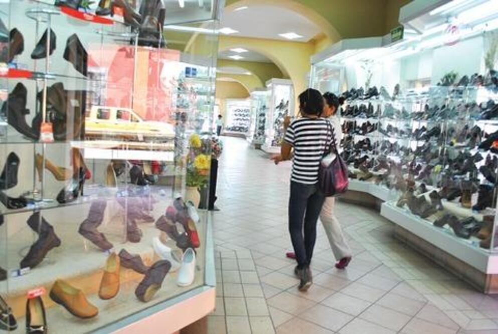 Cae Índice de Confianza del Consumidor