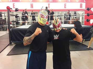 WWE forma luchadores