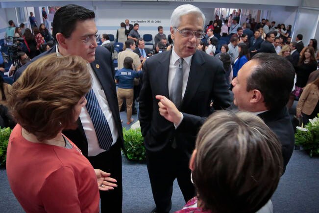 Critica académico  actos de corrupción