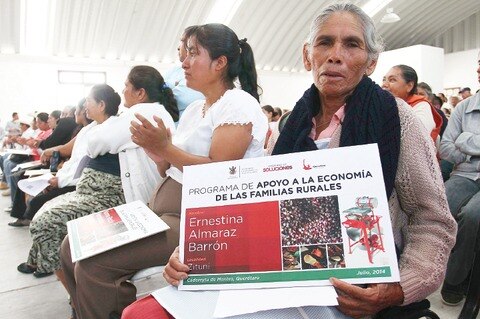 Sagarpa da 1,200 mdp a productores