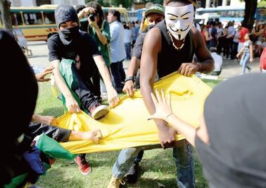 Mundial podría agravar los problemas económicos   