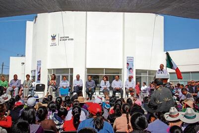 Inauguran clínica de medicina tradicional