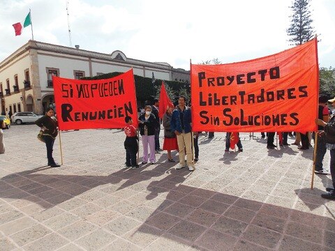 Exigen liberación de terrenos 