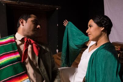 Con Frida y Diego, vuelven al escenario