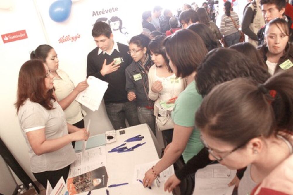 STPS: 40% de los que buscan empleo son foráneos