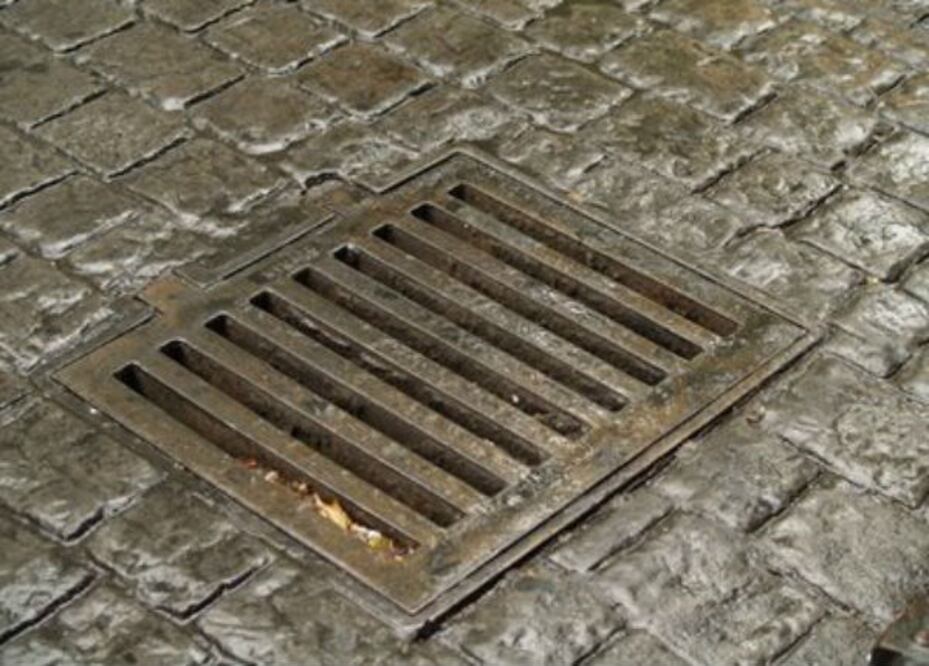 Buscan disminuir robo de rejillas