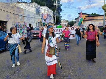 Realizan marcha habitantes de San Francisquito