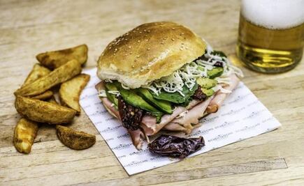 Prepara cemitas poblanas en casa