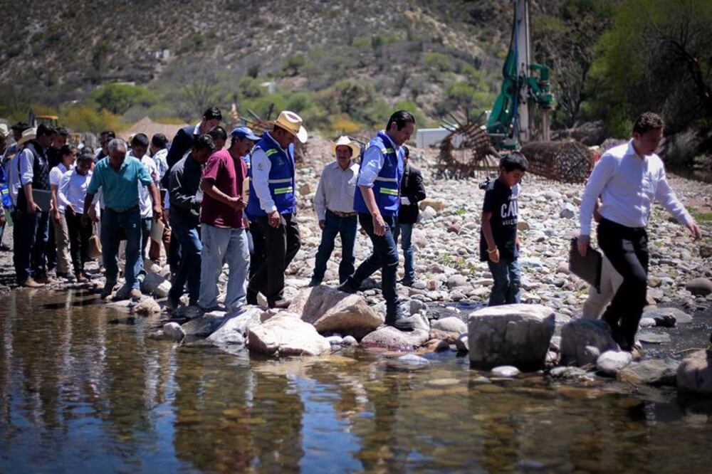 Pugna Domínguez por equidad