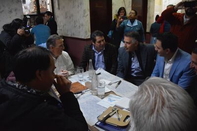 #Avance Meade se reúne con queretanos en “La Mariposa”