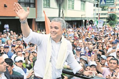 Iván Duque obtiene mayoría de votos para ser presidente de Colombia