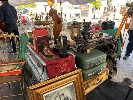 Un paseo dominical entre antigüedades