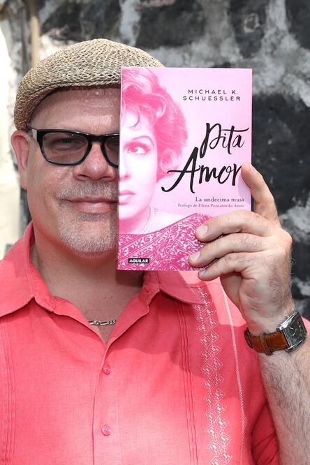 “Lo más importante de este libro es que también es una recopilación de sus versos", comentó Schuessler   FOTO: ESPECIAL