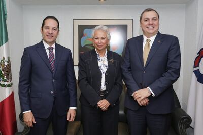 FDS acude a reunión de consejo de Canacintra