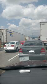 Tráfico detenido en la autopista México-Querétaro; reportan accidente en San Juan del Río