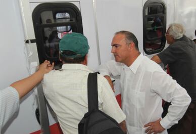 Verifica gobernador operación de RedQ