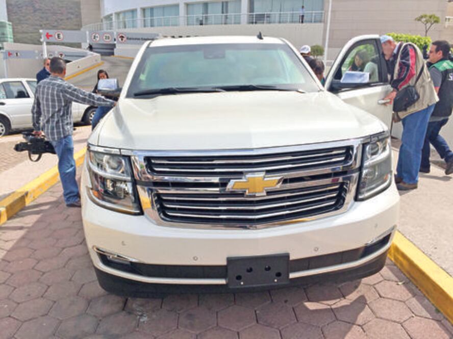 Detectan irregularidades en licitación de camioneta