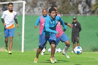 “Chivas tiene muchas carencias”