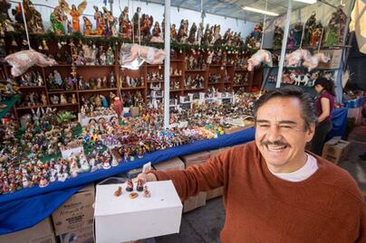 De generación en generación, la venta de nacimientos perdura en Querétaro