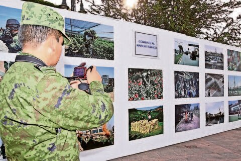 Mantiene Domínguez reunión privada de seguridad en SJR