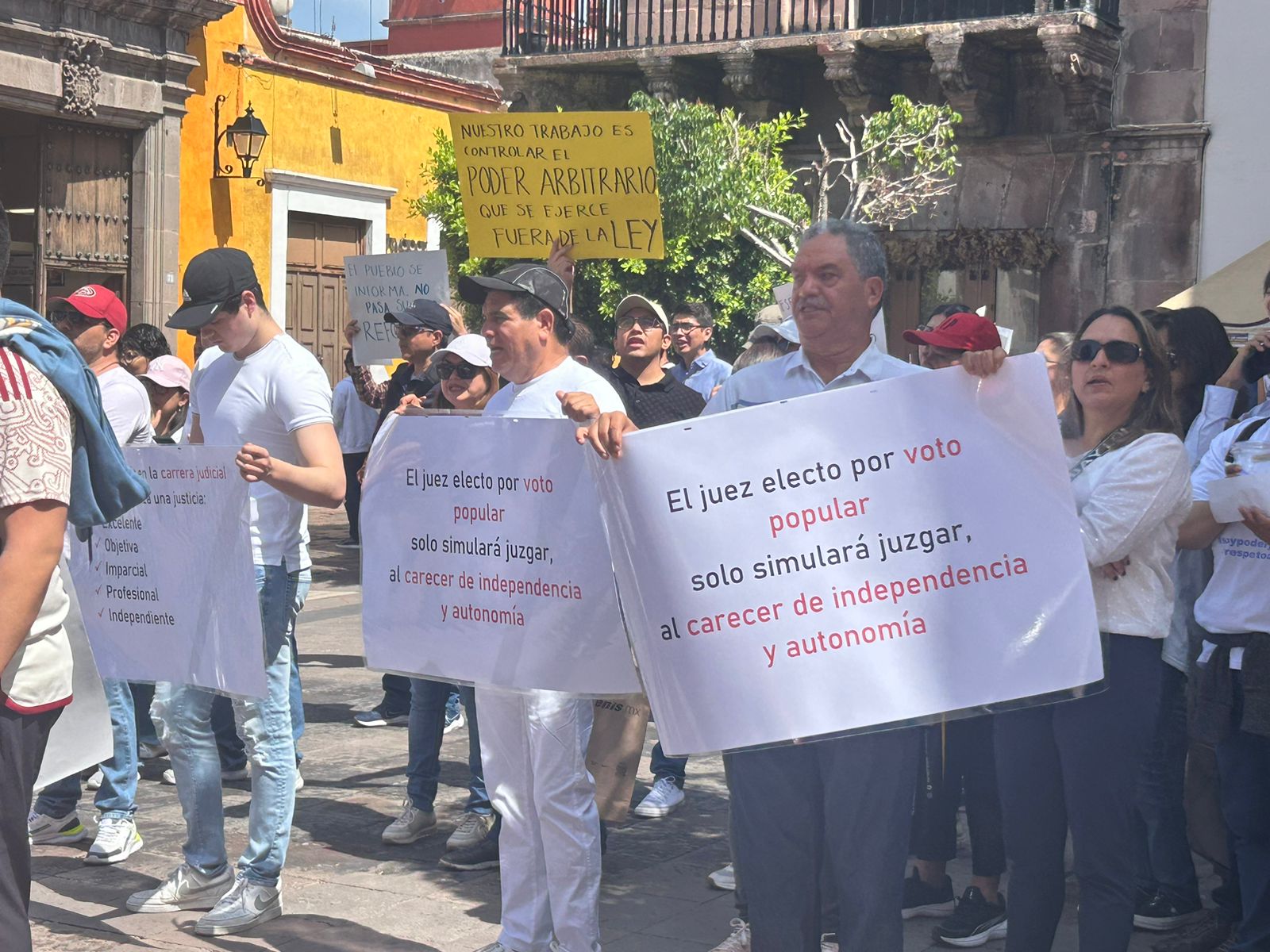 En Querétaro, más de 200 jueces rechazan reforma judicial