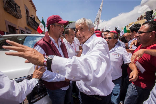 AMLO dijo que seguirá trabajando para los derechos humanos / Foto: Demian Chávez