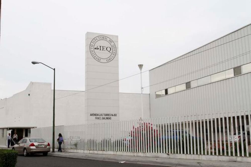 El instituto político no ha publicado las remuneraciones que se otorgan a cada uno de sus integrantes; tiene lo que resta de la semana para hacerlo (ARCHIVO. EL UNIVERSAL)