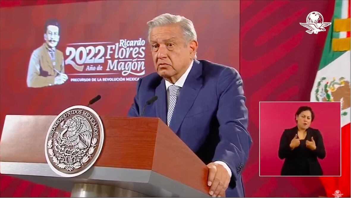 Tras concierto de Grupo Firme, AMLO dice que Christian Nodal también quiere cantar gratis en el Zócalo