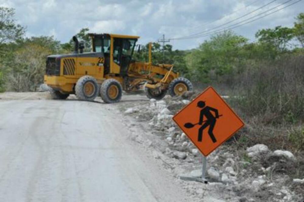 Nuevos, mil 300 kms. de carreteras estatales