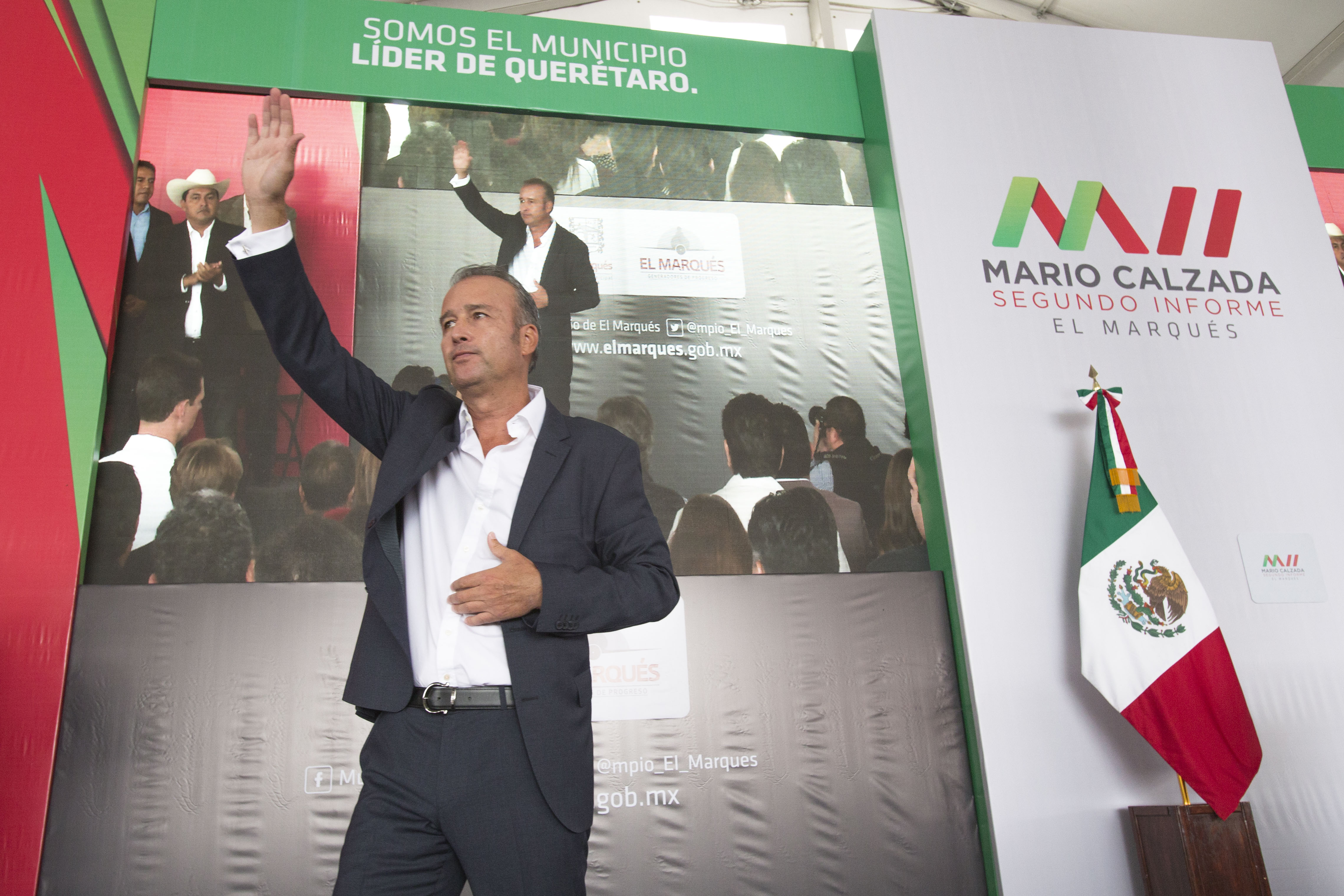 Se compromete a terminar administración sin deudas